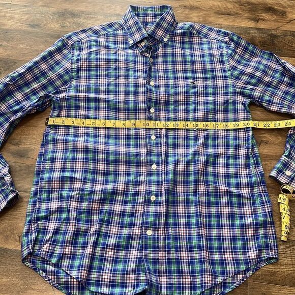 Vineyard Vines long sleeve button down shirt size medium - Picture 3 of 5